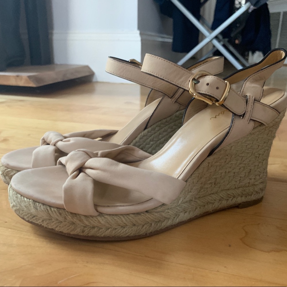 Cole Haan Nude Espilladres - Size 8